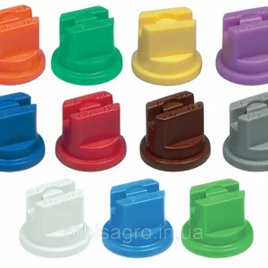 Розпилювачі для польових обприскувачів Розпилювачі для польових обприскувачів